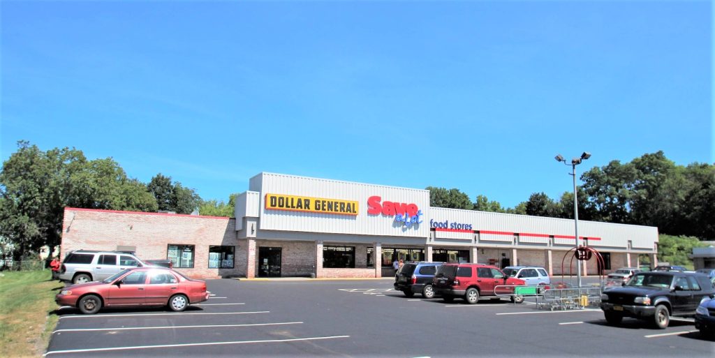 West Ave Plaza Canandaigua NY